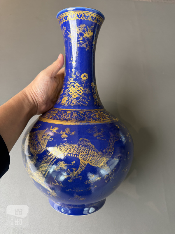 清光绪 霁蓝釉描金龙凤纹赏瓶 - 图6